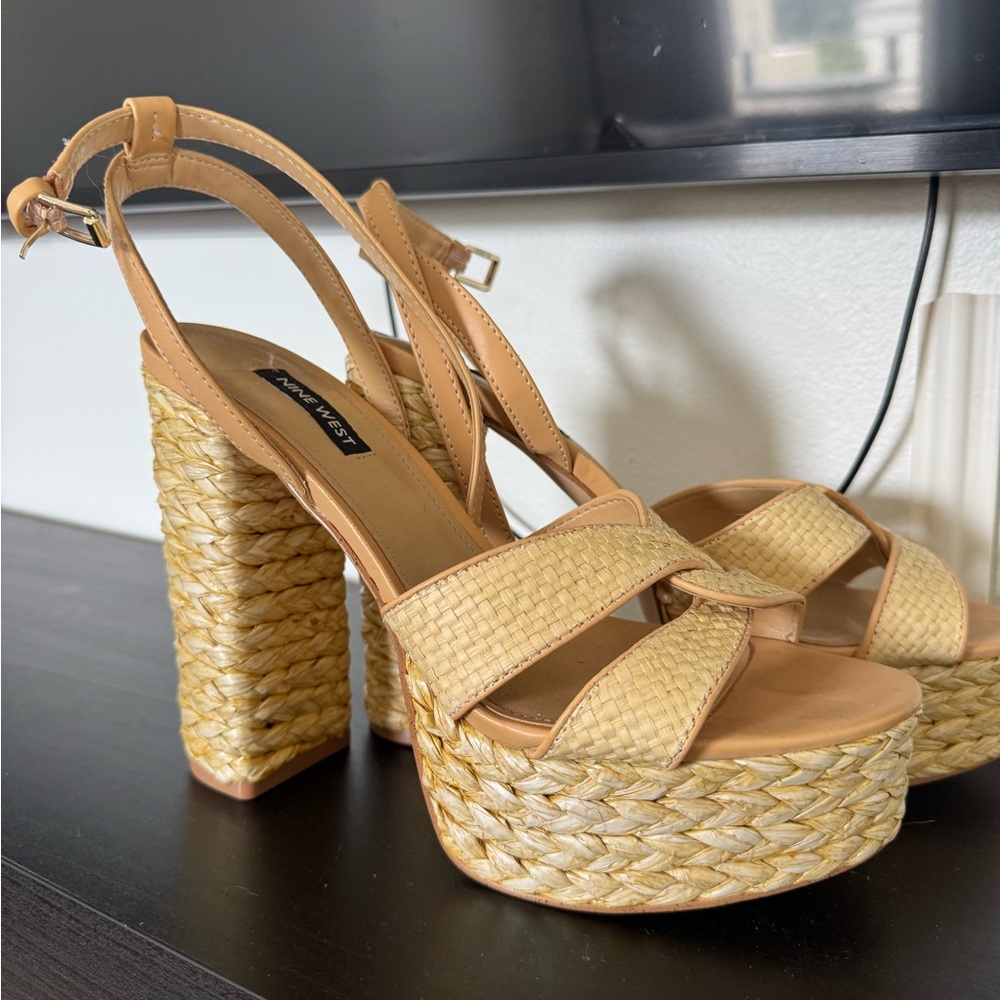 Nine West Tan and Cream Woven Platform Sandals